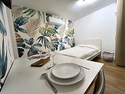 Apartment in Le Mans Near Old Town