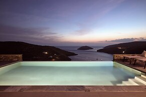 Orias Luxury Suites Kythnos