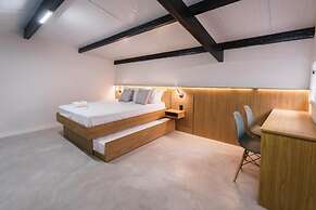 Loft's Green Island