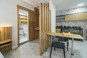Loft's Green Island