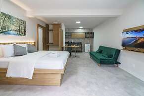 Loft's Green Island