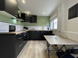 Apartment in Le Mans Near Train Station