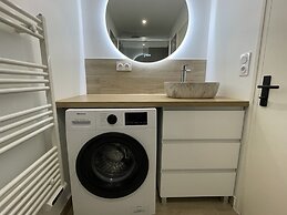 Apartment in Le Mans Near Train Station