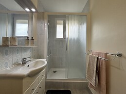 Apartment Near Le Mans Circuit