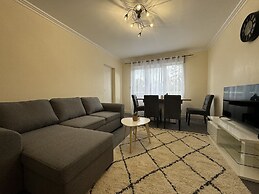 Apartment Near Le Mans Circuit