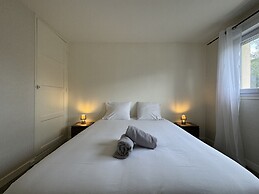 Apartment Near Le Mans Circuit