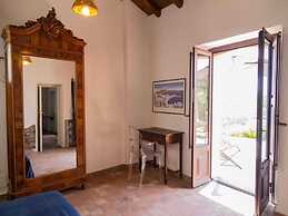 Apartment in Sicily Near Ski Slopes