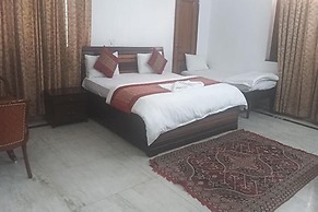 Fabhotel Noida Dreamz