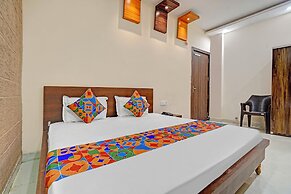 Fabhotel Paras Palace