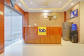 Fabhotel Paras Palace