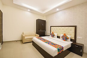 Fabhotel Harnoor House