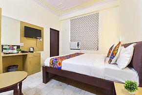Fabhotel Silver Stay 04