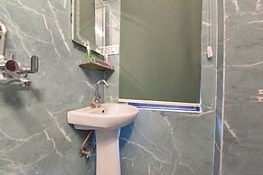 Fabhotel Silver Stay 04