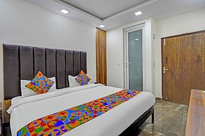 Fabhotel Dream House