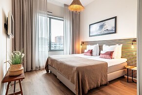 Beautiful Apartment With Harbour Views