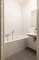 Beautiful Apartment With Harbour Views