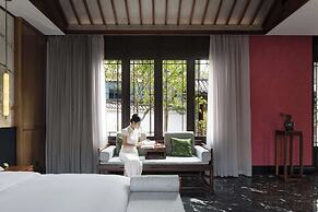 MOONRISE HOTELS & RESORTS