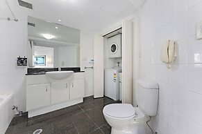 1 Valentine Ave