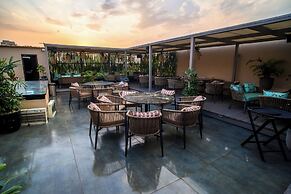 ACR Luxury Hotel