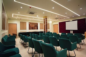 ACR Luxury Hotel