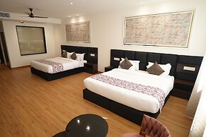ACR Luxury Hotel