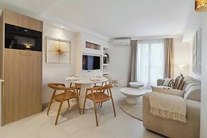 Chic 2br/4p Apartment - Saint-tropez Lices