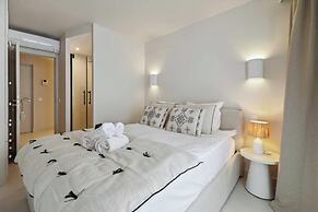 Chic 2br/4p Apartment - Saint-tropez Lices