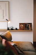 A Place - Leeuwenstraat 20