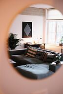 A Place - Leeuwenstraat 20
