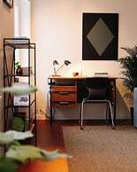 A Place - Leeuwenstraat 20