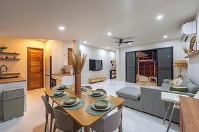 Stylish Rooftop Pool Villa Sea View V211