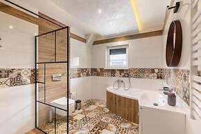 Apartamenty Max House