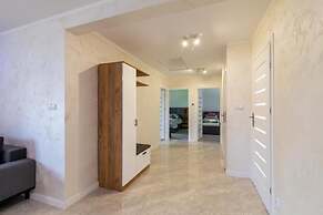 Apartamenty Max House