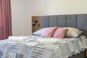 Apartamenty Max House