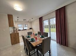 Apartamenty Max House