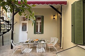 Live in Athens PANGRATI Fine Residence