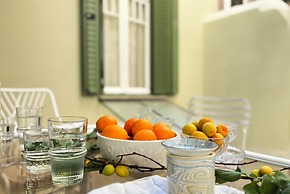 Live in Athens PANGRATI Fine Residence