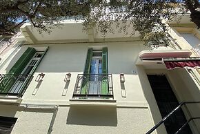 Live in Athens PANGRATI Fine Residence