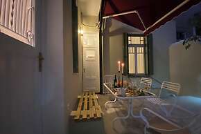 Live in Athens PANGRATI Fine Residence