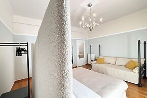Live in Athens PANGRATI Fine Residence