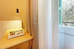 Live in Athens PANGRATI Fine Residence