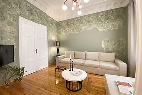 Live in Athens PANGRATI Fine Residence
