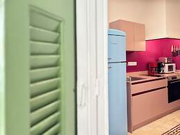 Live in Athens PANGRATI Fine Residence