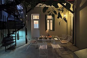 Live in Athens PANGRATI Fine Residence