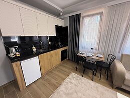 Güven Palace Suites