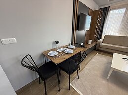 Güven Palace Suites