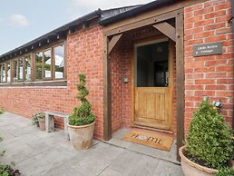 Little Acorn Cottage