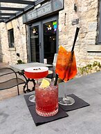 The Merchant's Yard