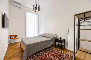Thelos Apartment