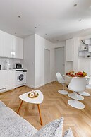 Bright 1BR Near Seine & Eiffel Tower